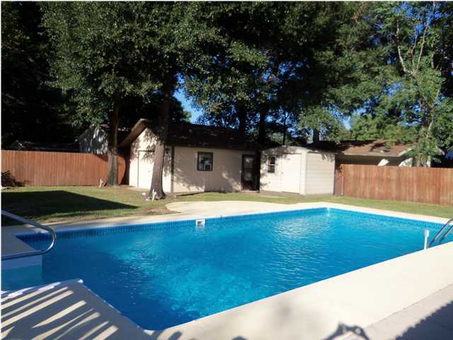 RACETRACK ROAD RESUB - Residential