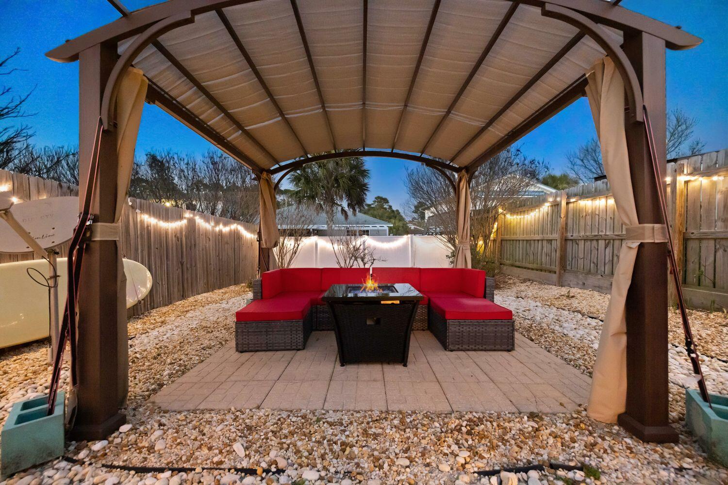 HOLIDAY BEACH UNIT 16 - Residential