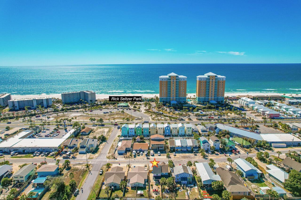 HOLIDAY BEACH UNIT 16 - Residential