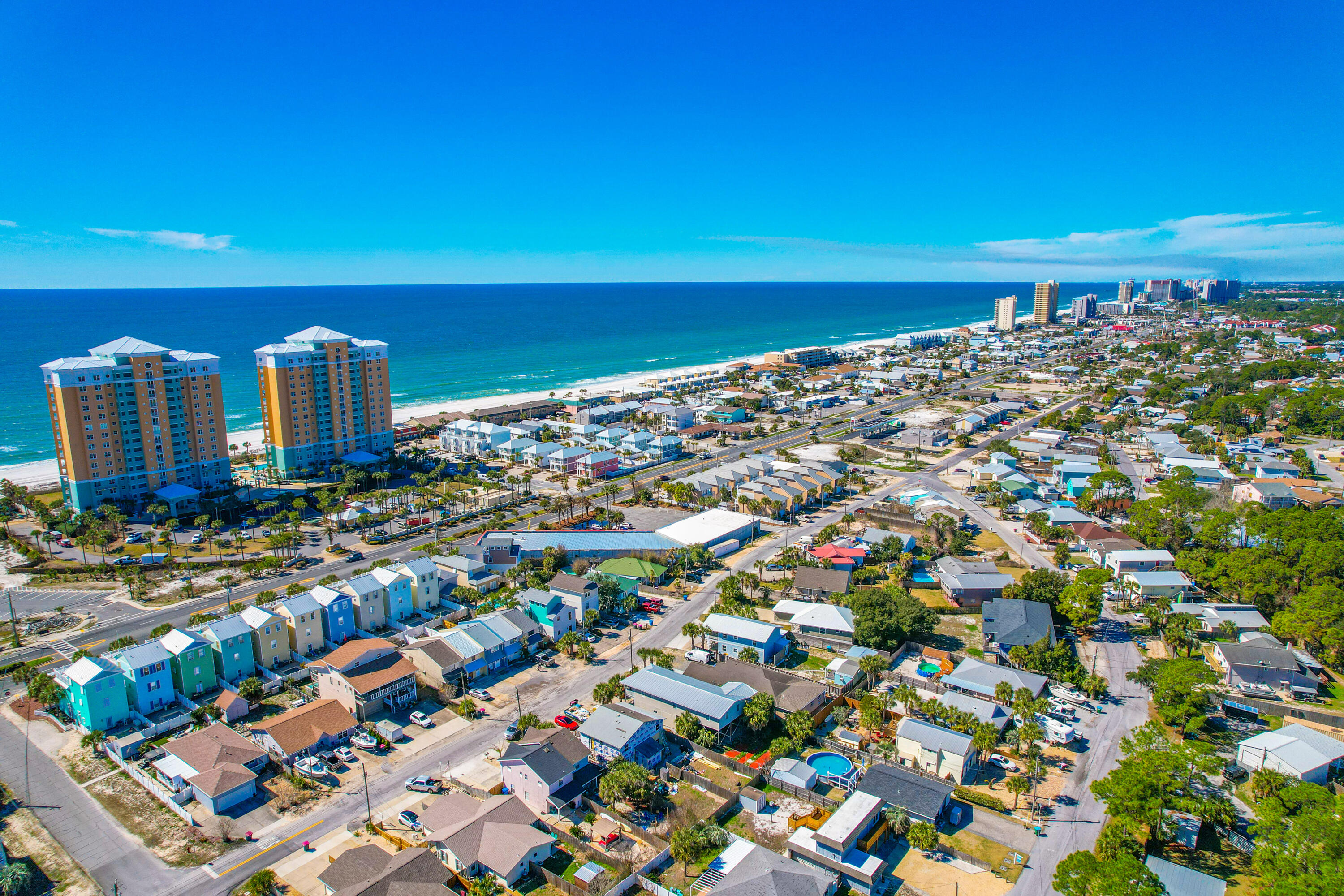 HOLIDAY BEACH UNIT 16 - Residential