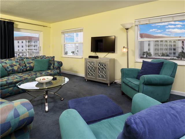 EL MATADOR CONDO - Residential
