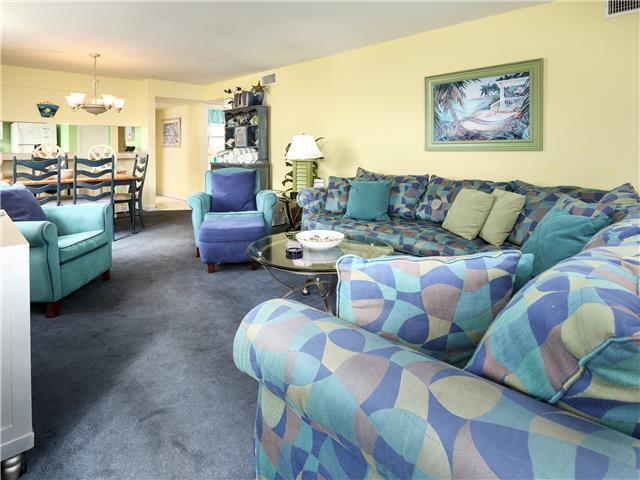 EL MATADOR CONDO - Residential