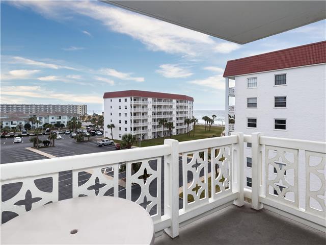 EL MATADOR CONDO - Residential