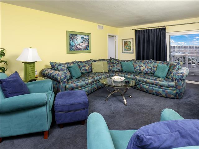 EL MATADOR CONDO - Residential