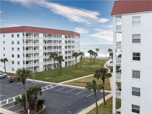 EL MATADOR CONDO - Residential