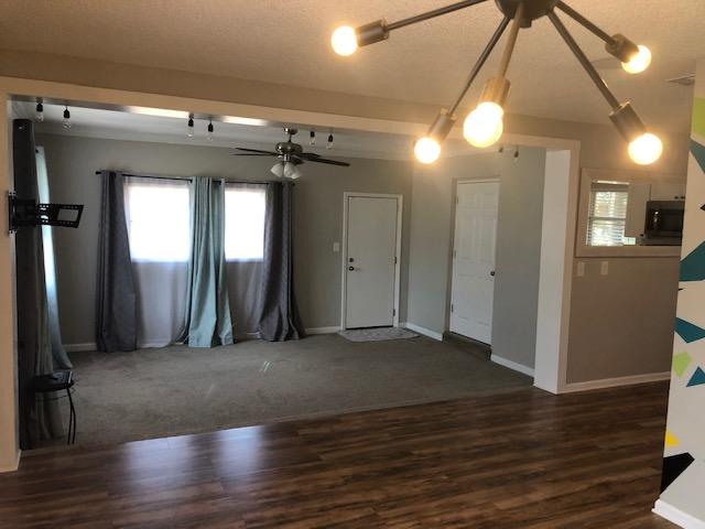 OAKLAND HEIGHTS - Residential Lease