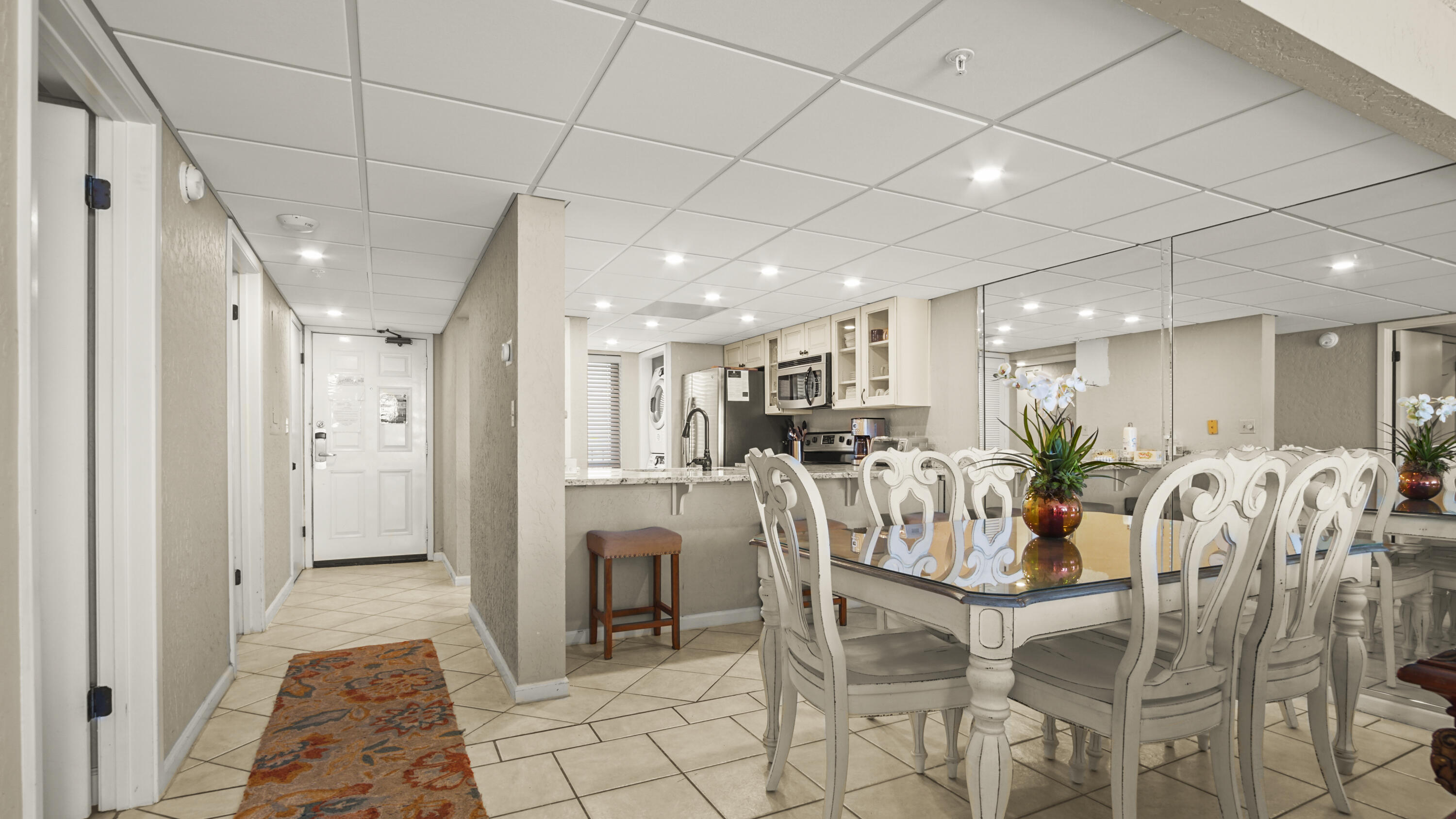 EDGEWATER TOWER 3 - Residential