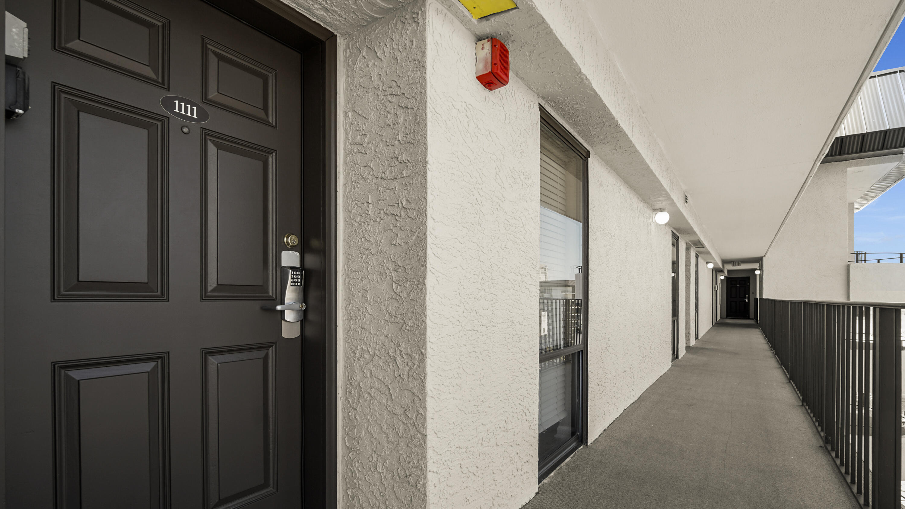 EDGEWATER TOWER 3 - Residential