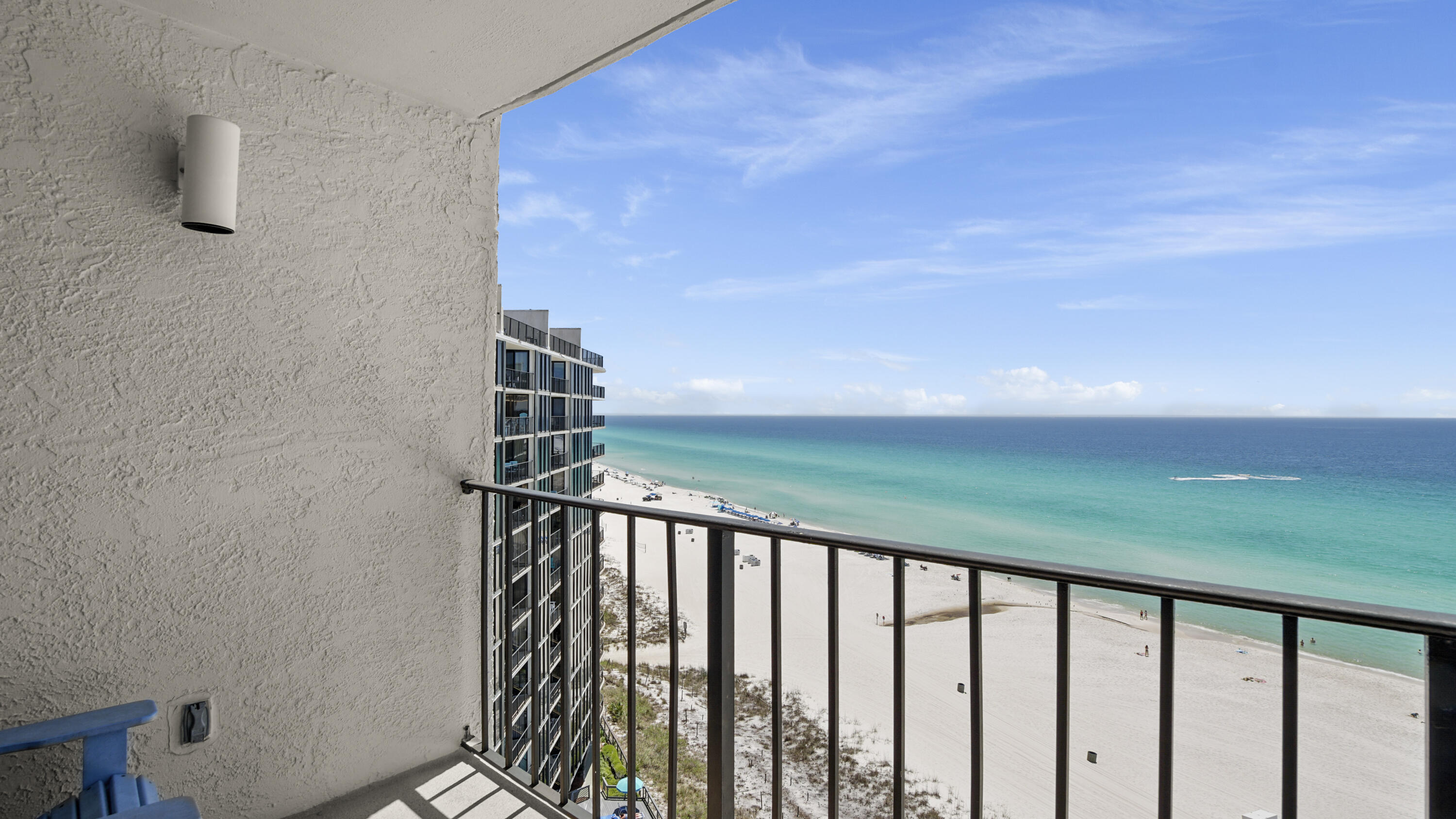 EDGEWATER TOWER 3 - Residential