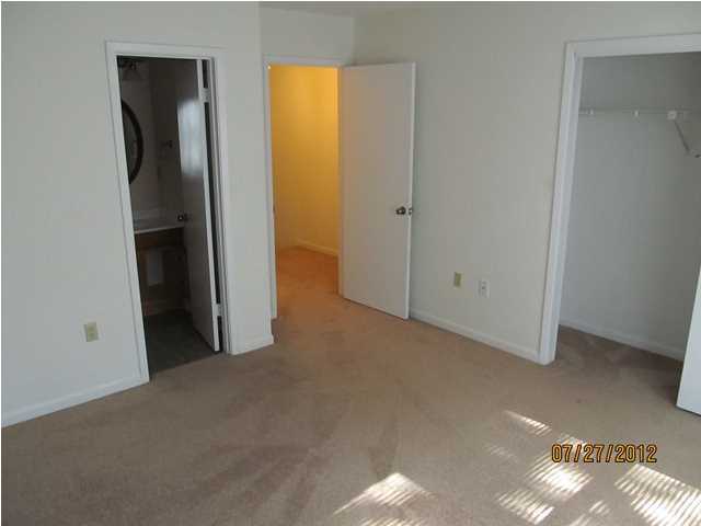 KELLY HILL ESTATES - Residential Lease