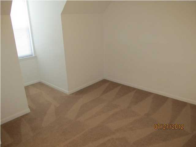 KELLY HILL ESTATES - Residential Lease