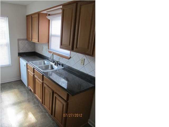 KELLY HILL ESTATES - Residential Lease