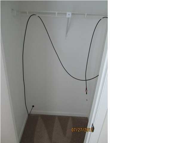 KELLY HILL ESTATES - Residential Lease