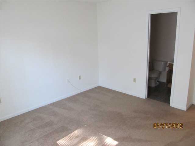 KELLY HILL ESTATES - Residential Lease