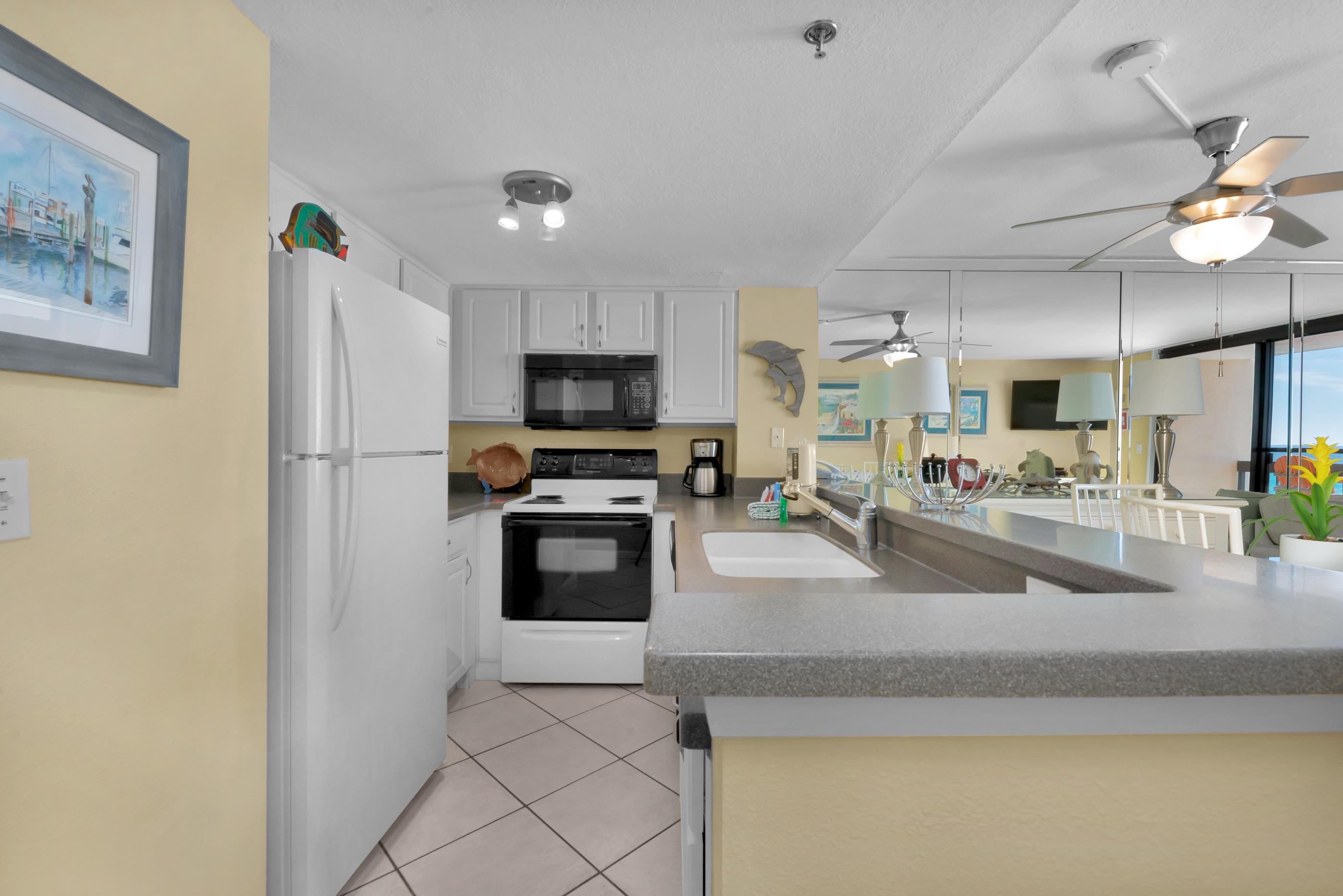 SUNDESTIN INTERNATIONAL CONDO - Residential