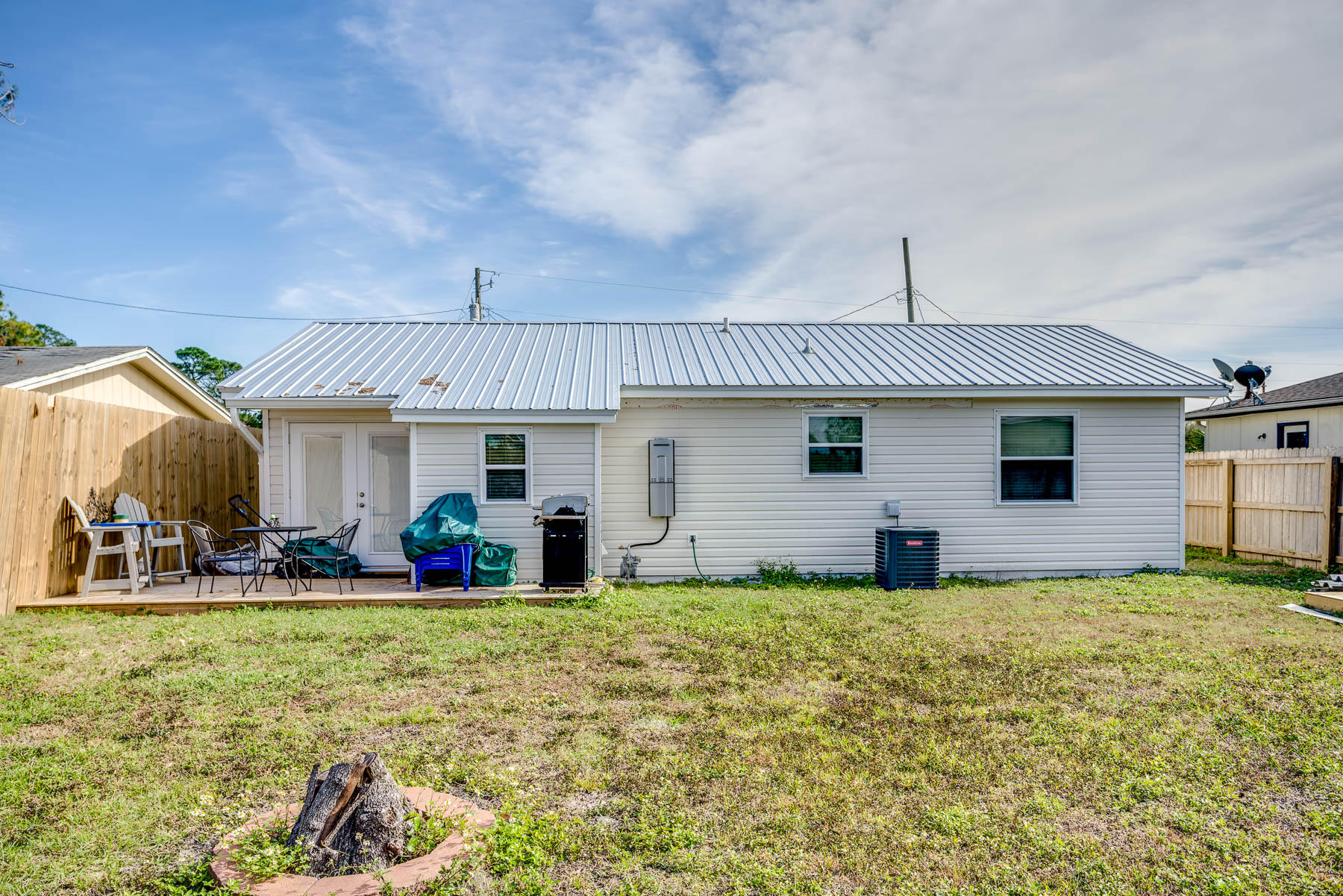 HUTCHISONS 2ND ADDN - Residential