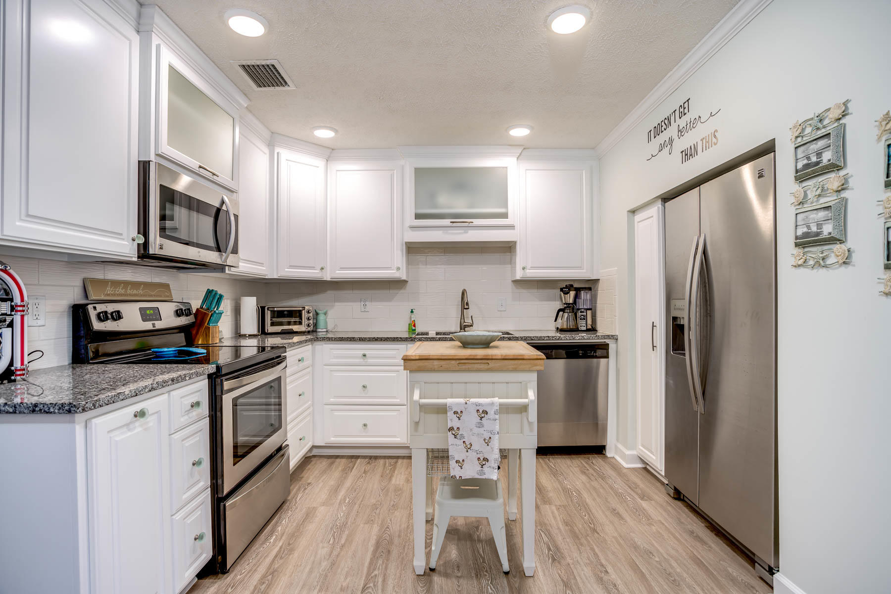 HUTCHISONS 2ND ADDN - Residential