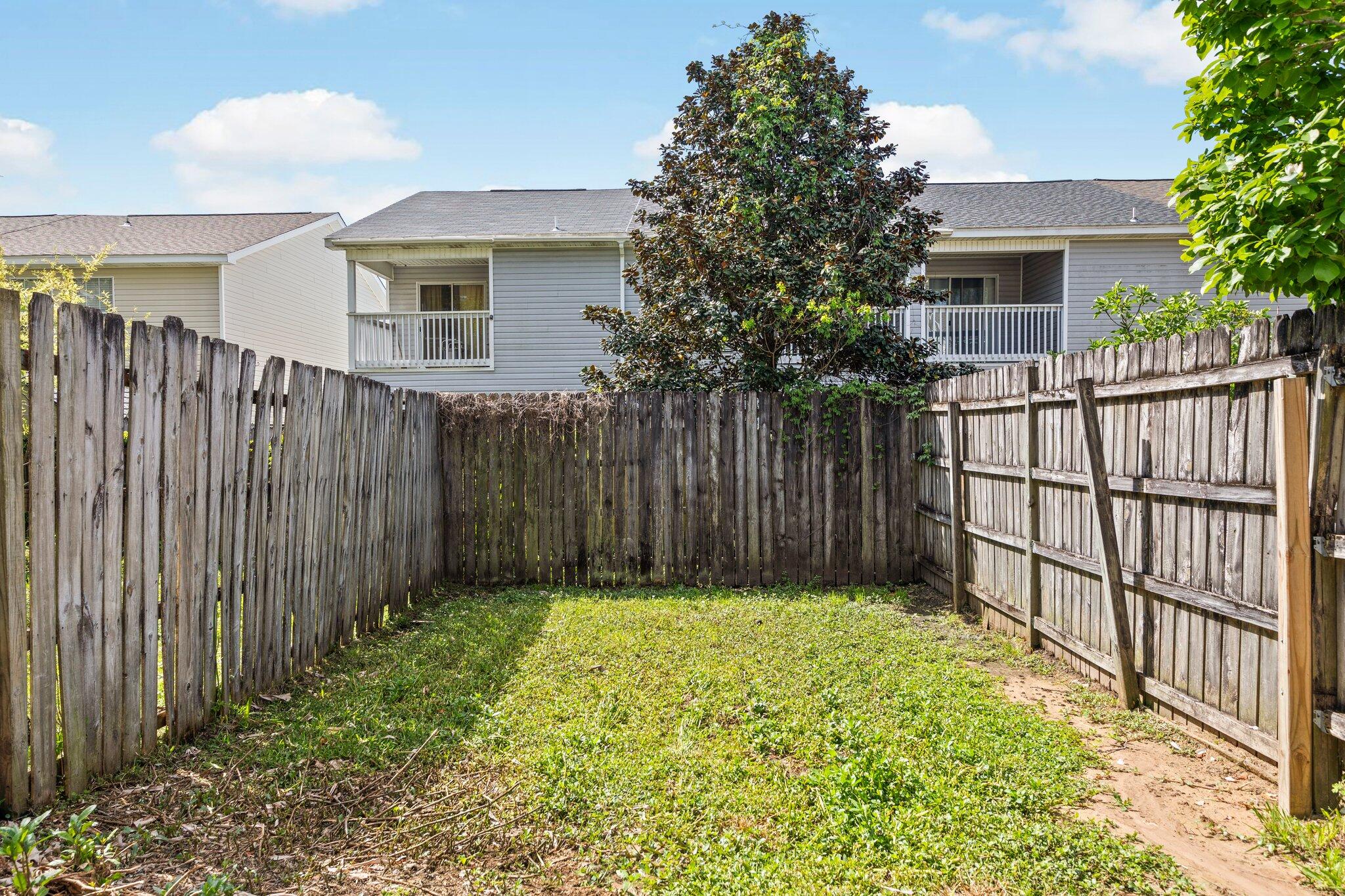 Lot 9 Schneider Dr Townhomes - Residential