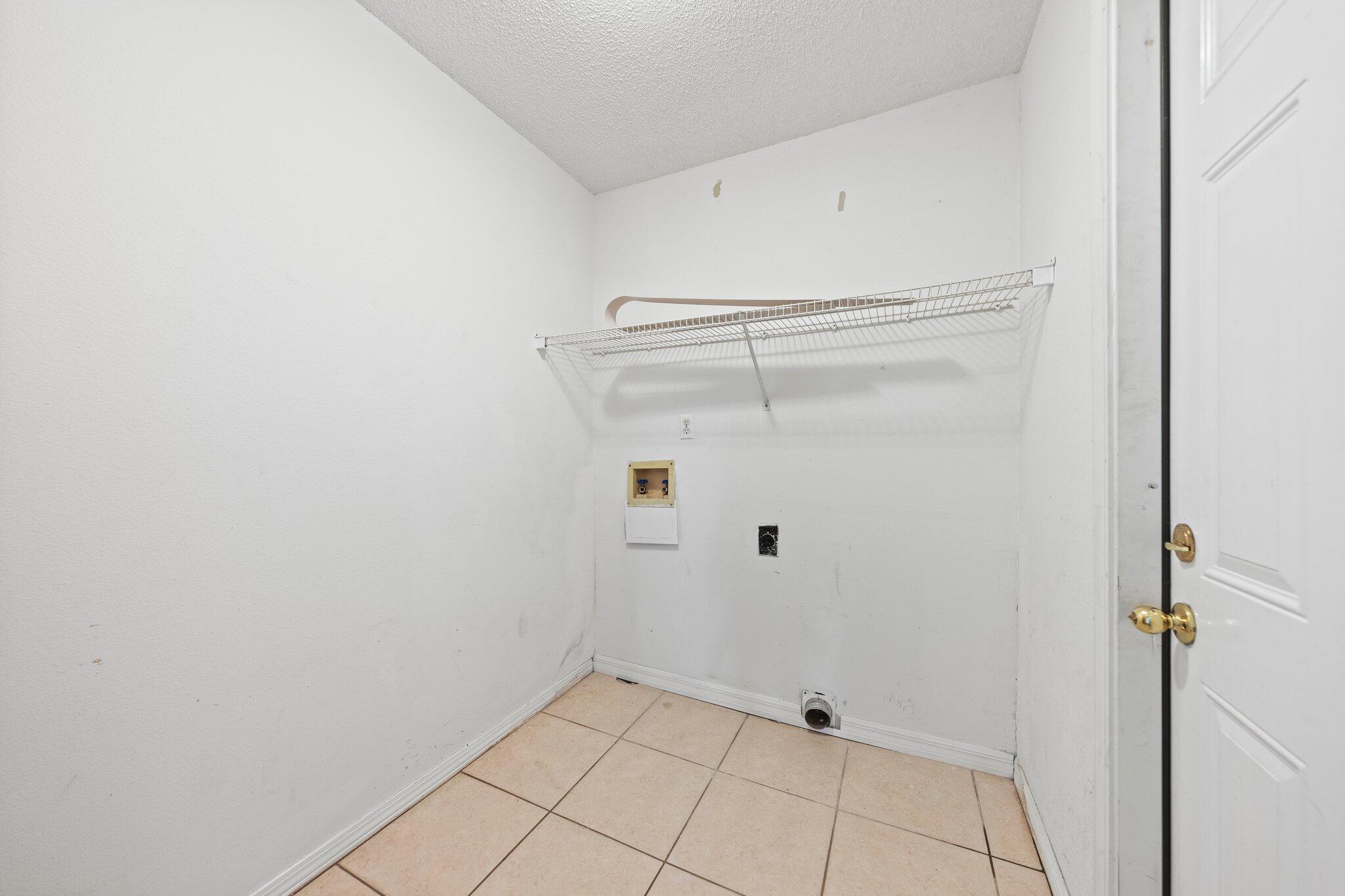 Lot 9 Schneider Dr Townhomes - Residential