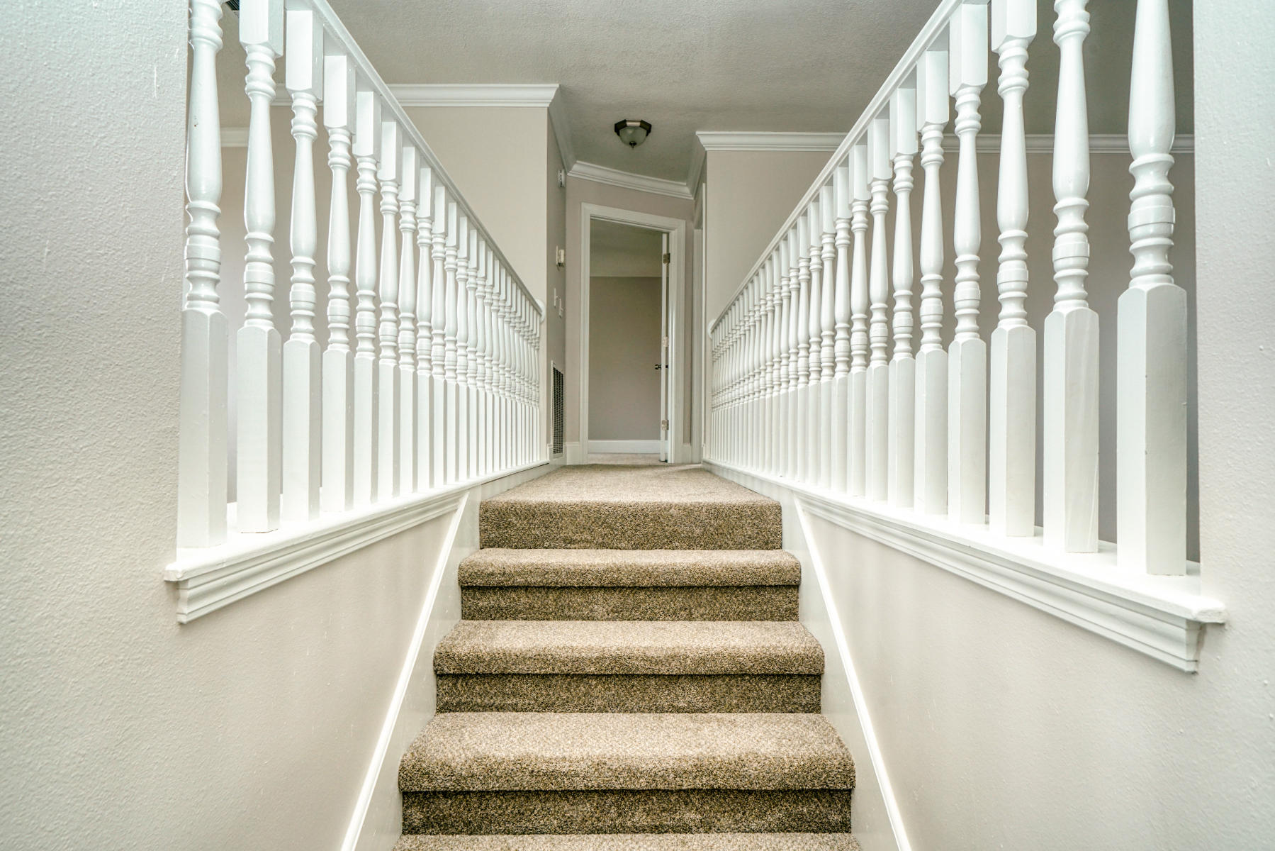 SPARKLING WATERS LOT 10 BLK B - Residential