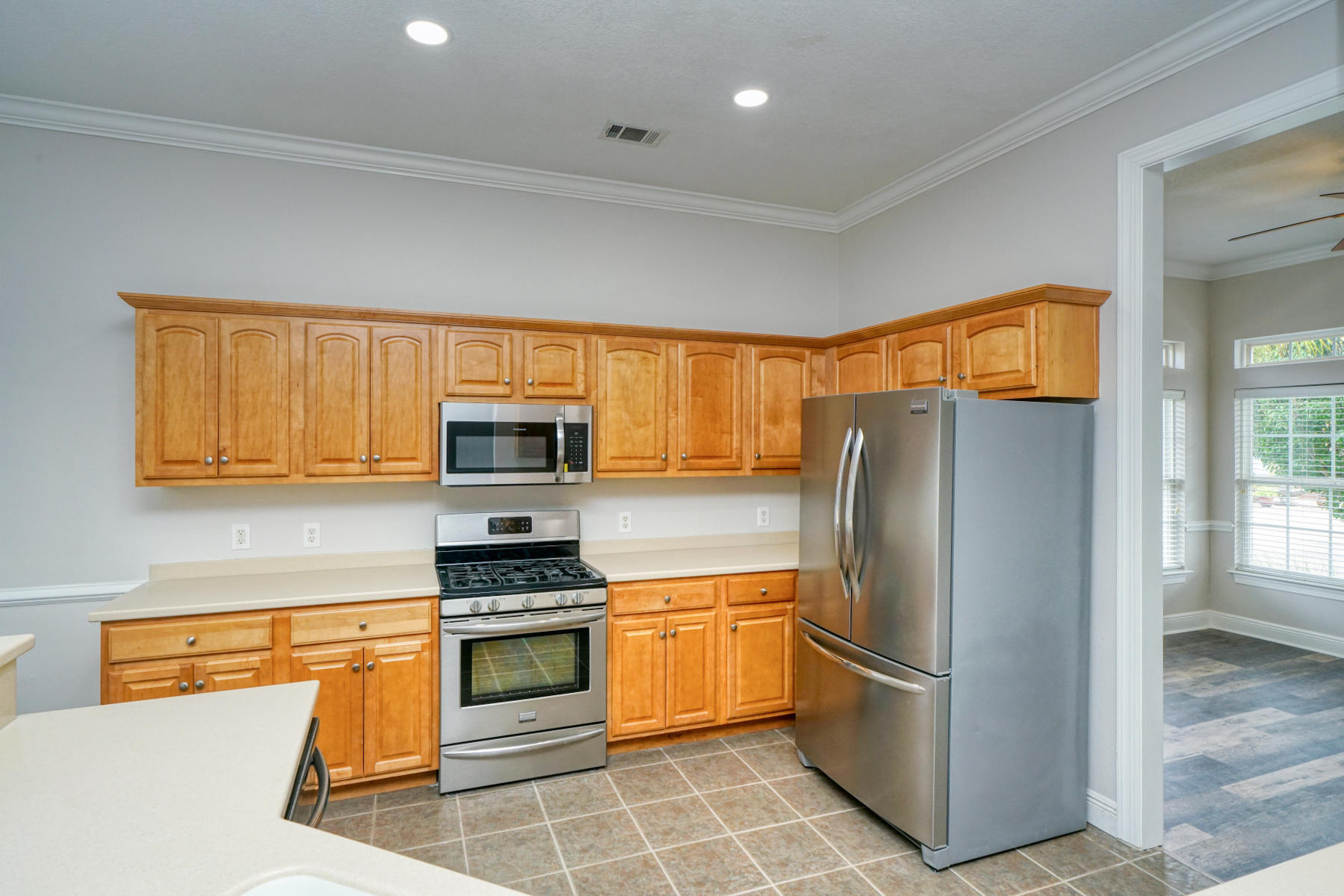 SPARKLING WATERS LOT 10 BLK B - Residential