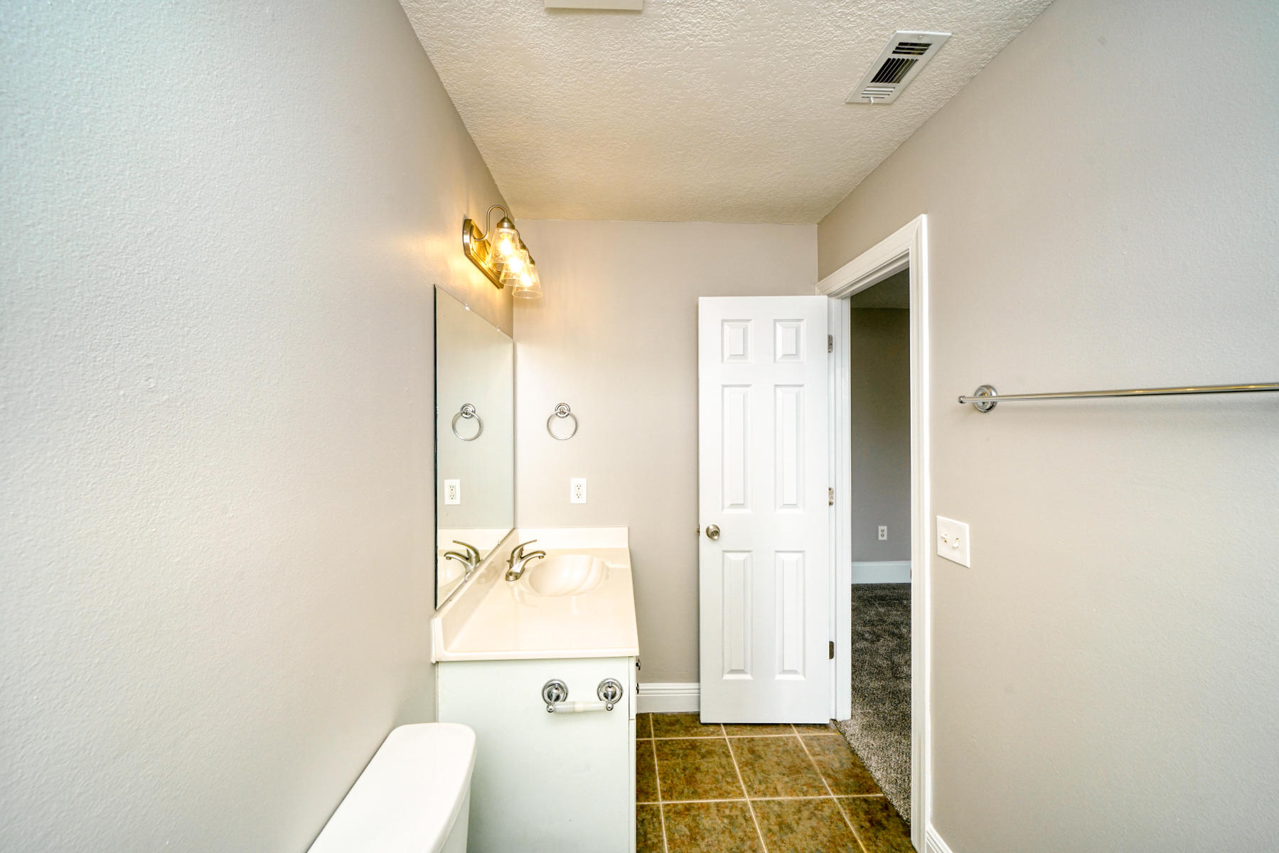 SPARKLING WATERS LOT 10 BLK B - Residential