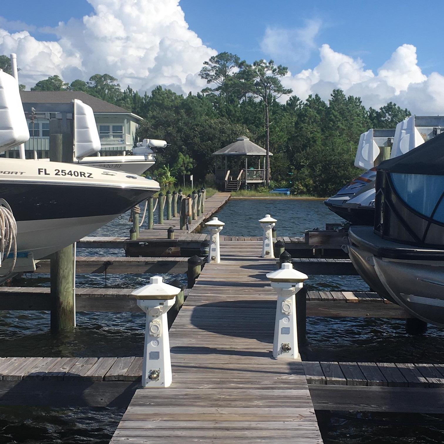 SPARKLING WATERS LOT 10 BLK B - Residential