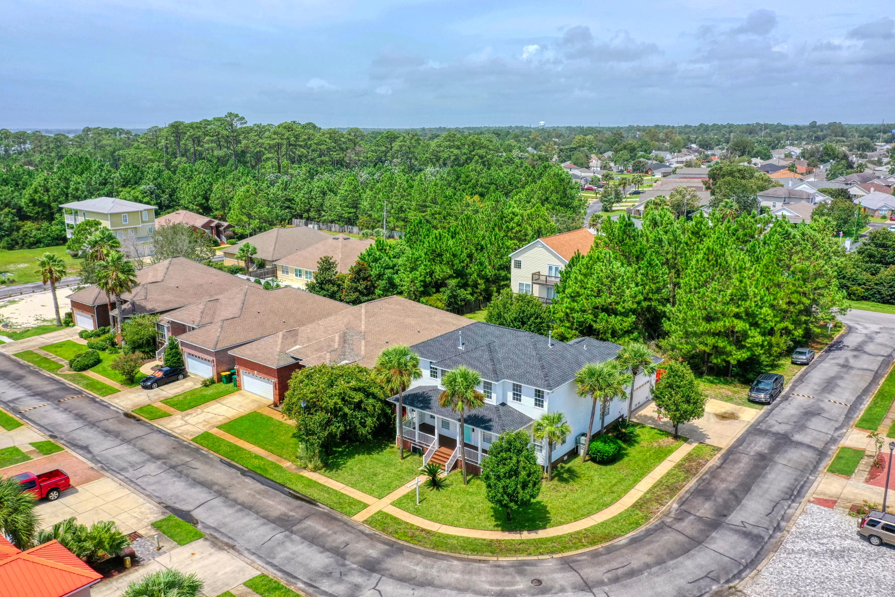 SPARKLING WATERS LOT 10 BLK B - Residential