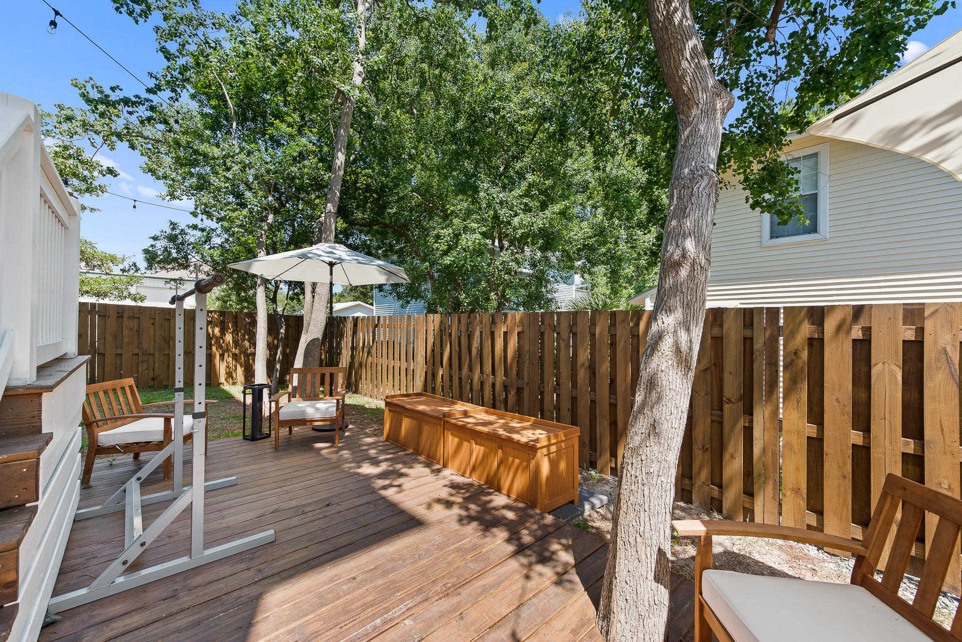 BLUE MOUNTAIN BEACH - Residential