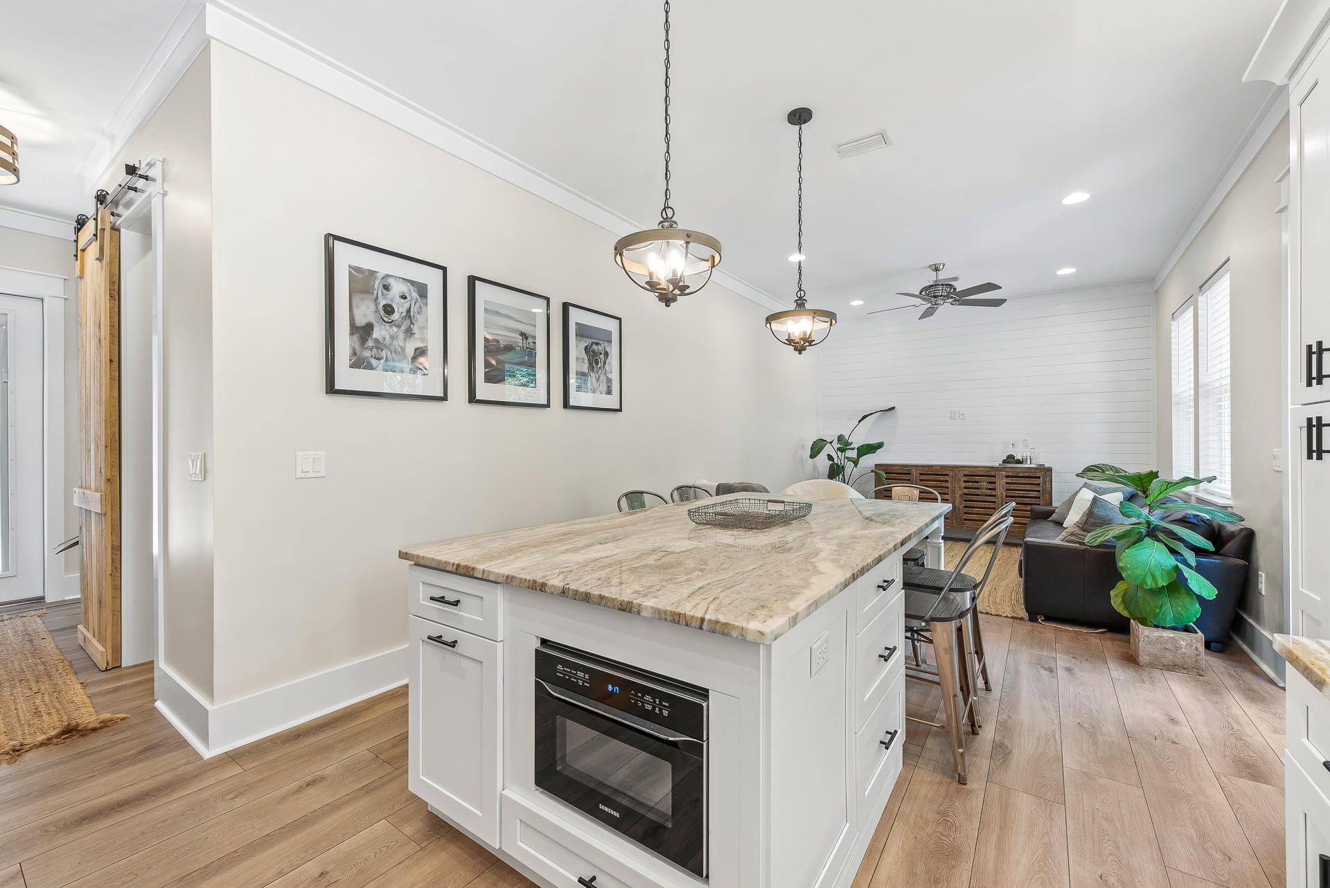 BLUE MOUNTAIN BEACH - Residential