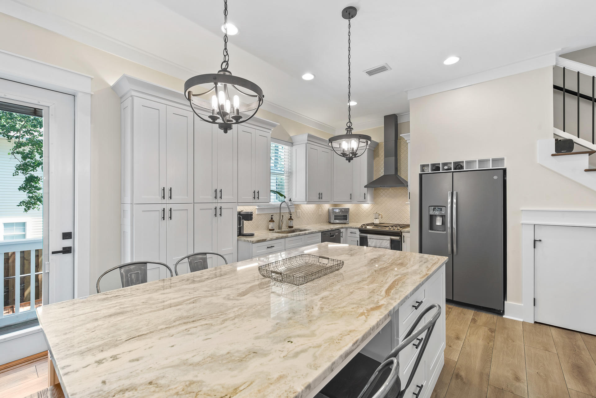 BLUE MOUNTAIN BEACH - Residential