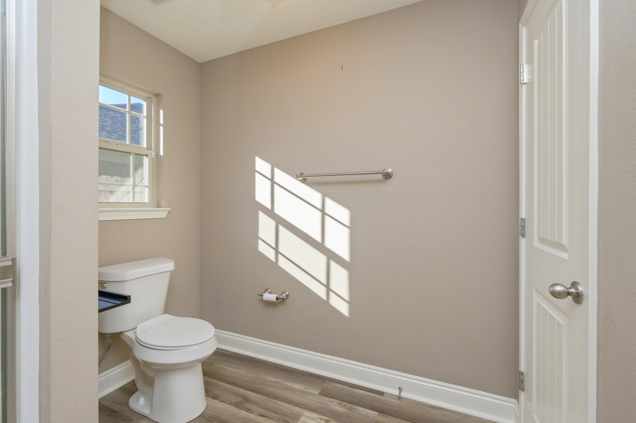 COTTAGES AT EAST RIVER - Residential