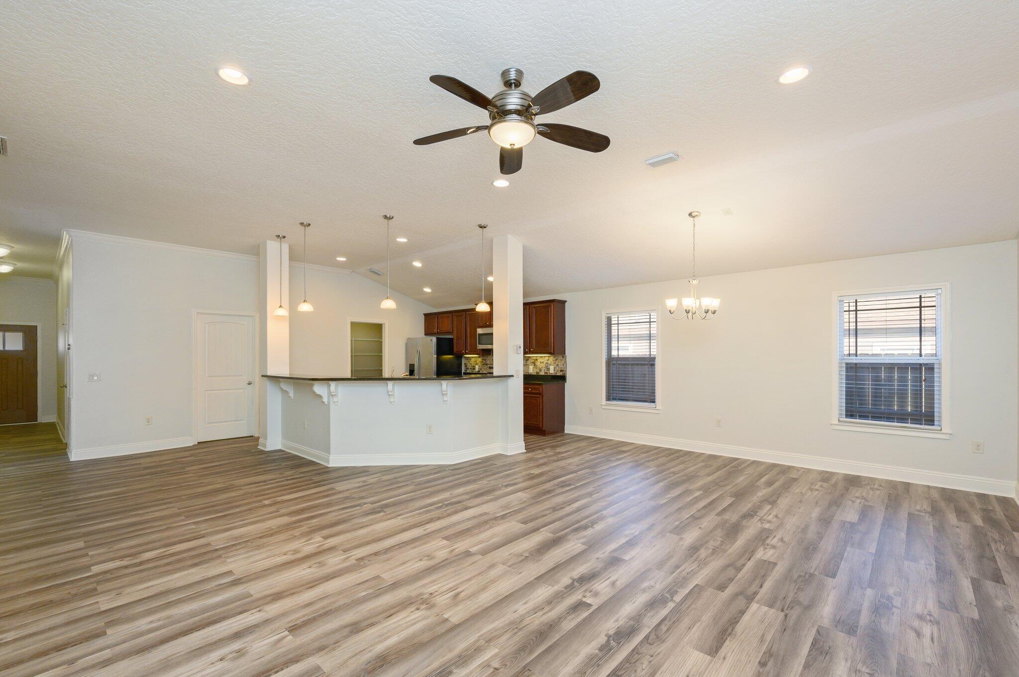 COTTAGES AT EAST RIVER - Residential