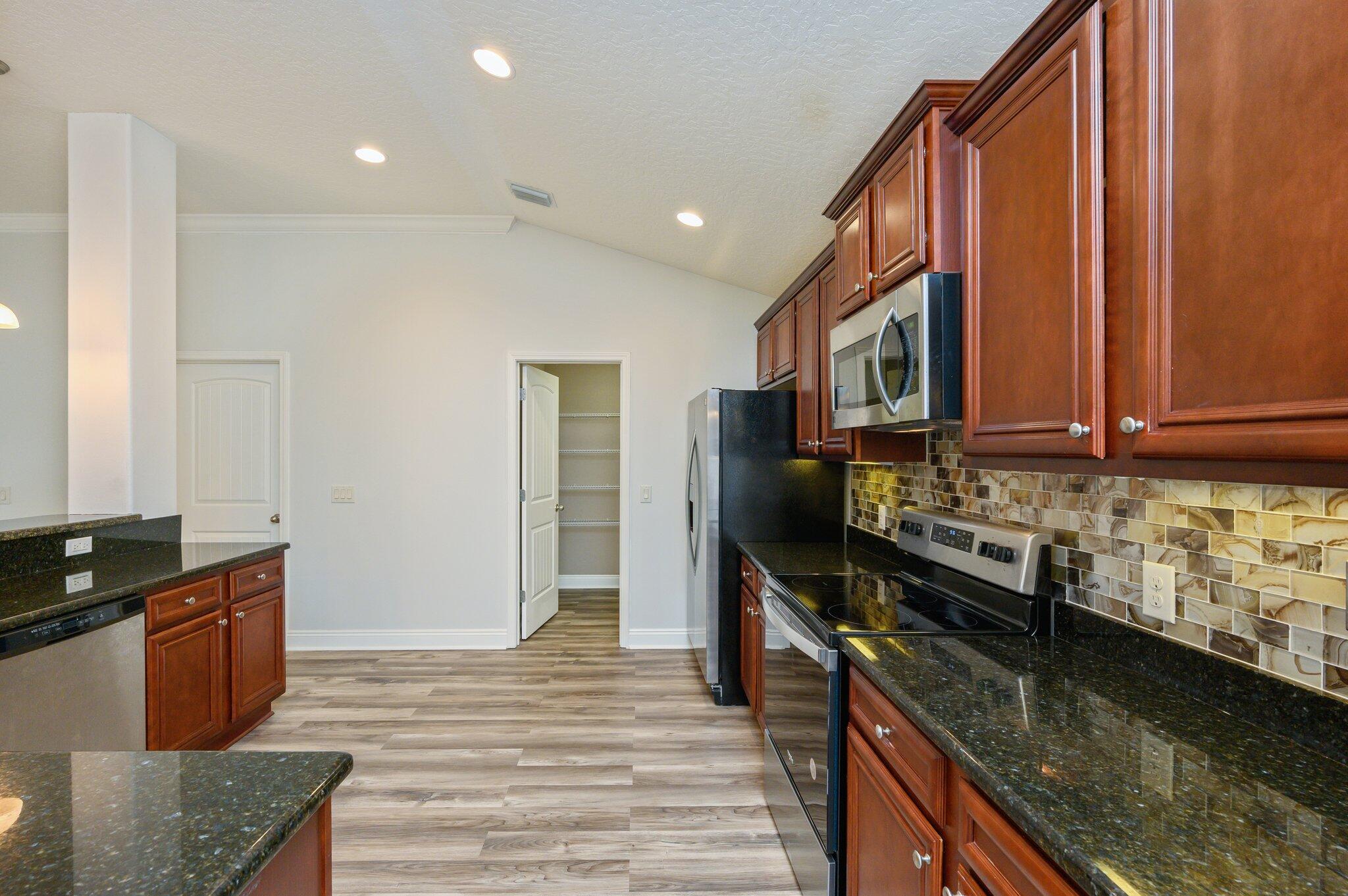 COTTAGES AT EAST RIVER - Residential