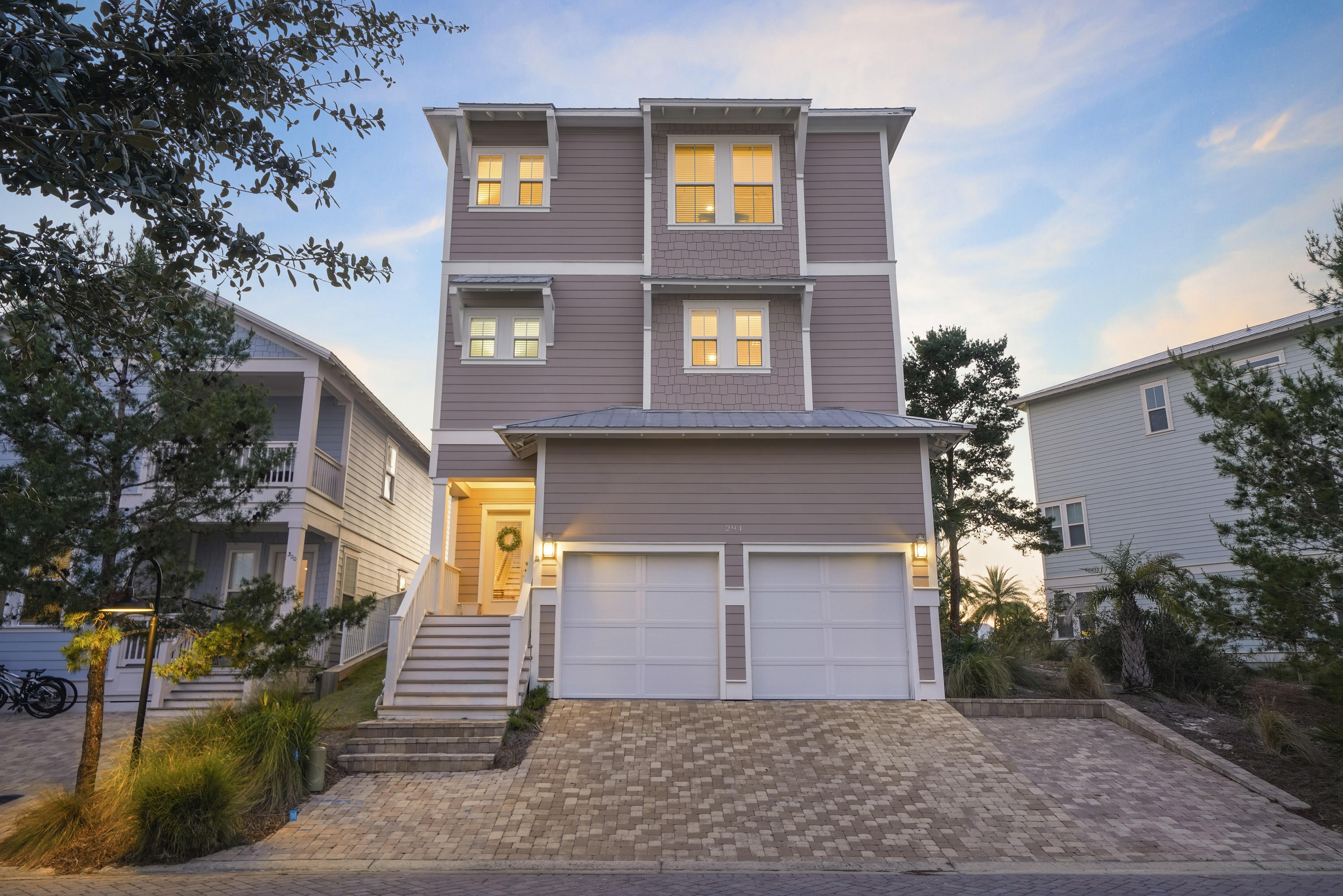 HIGHLAND PARKS - Residential