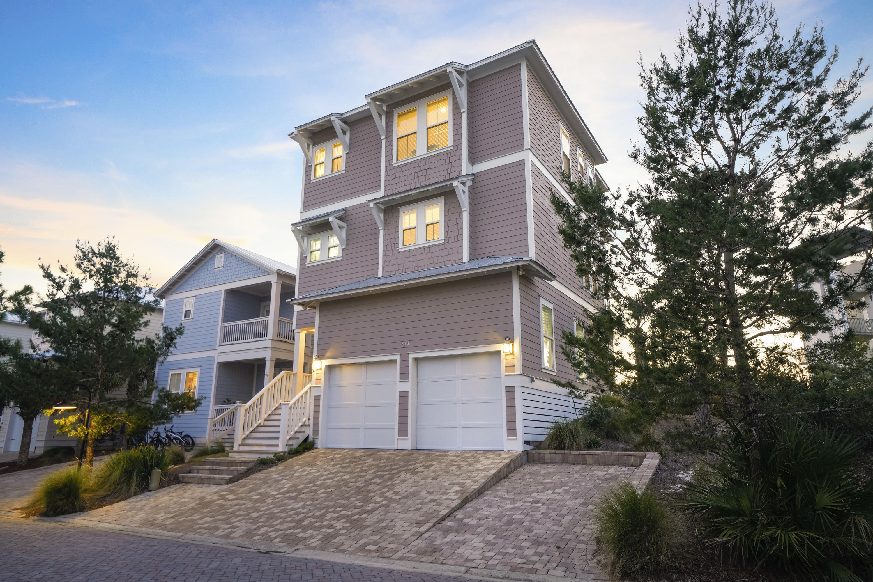 HIGHLAND PARKS - Residential