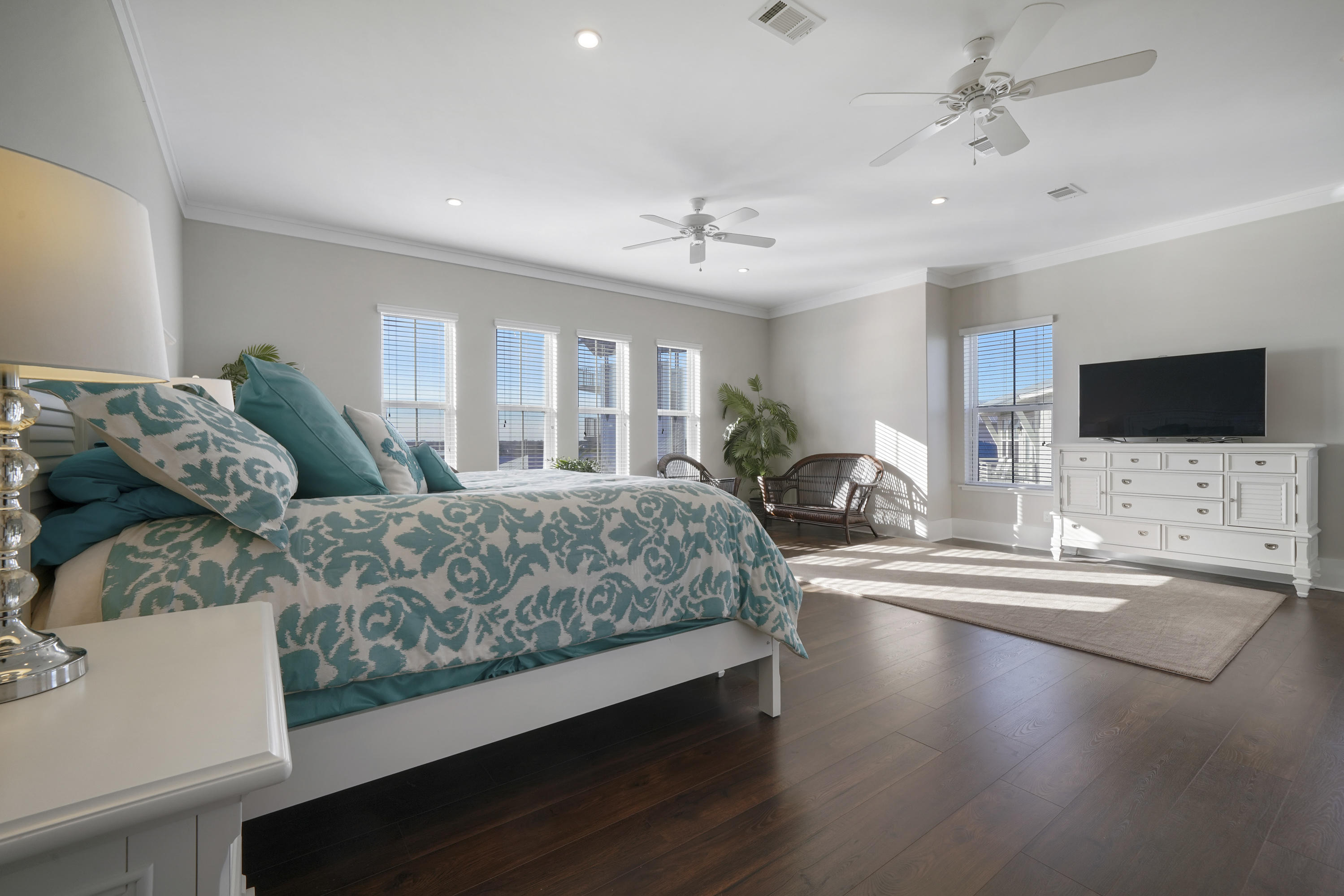 HIGHLAND PARKS - Residential