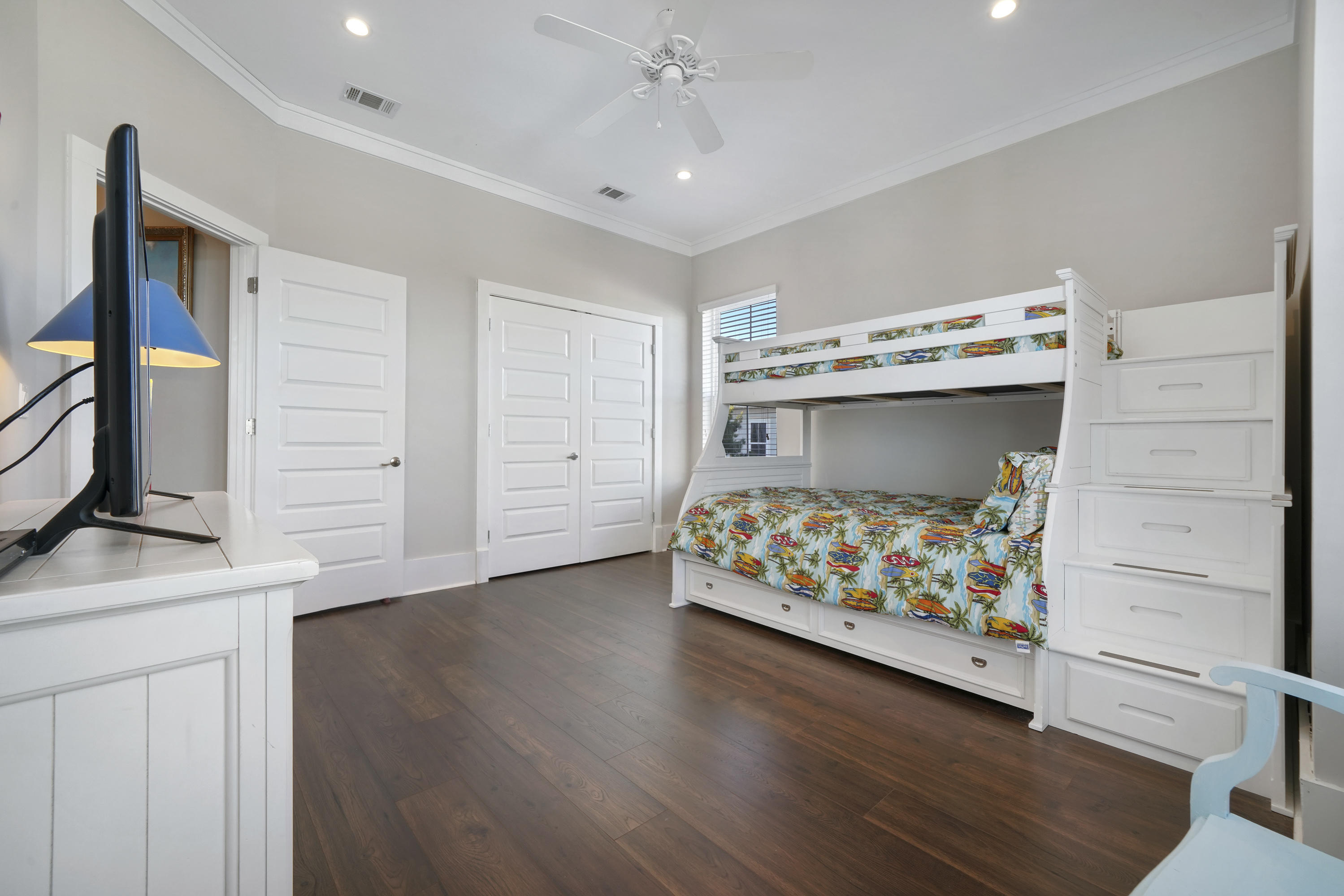 HIGHLAND PARKS - Residential