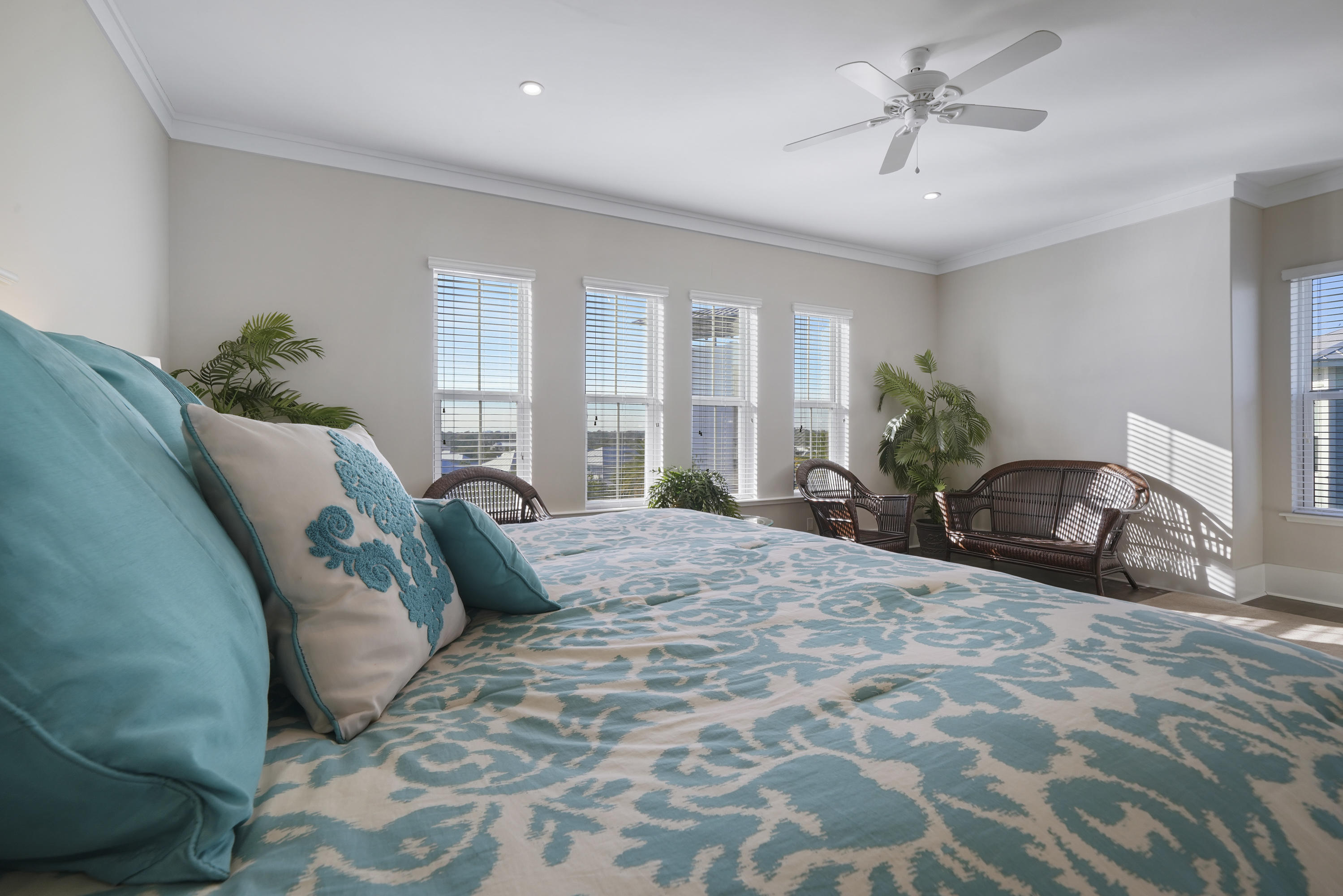 HIGHLAND PARKS - Residential