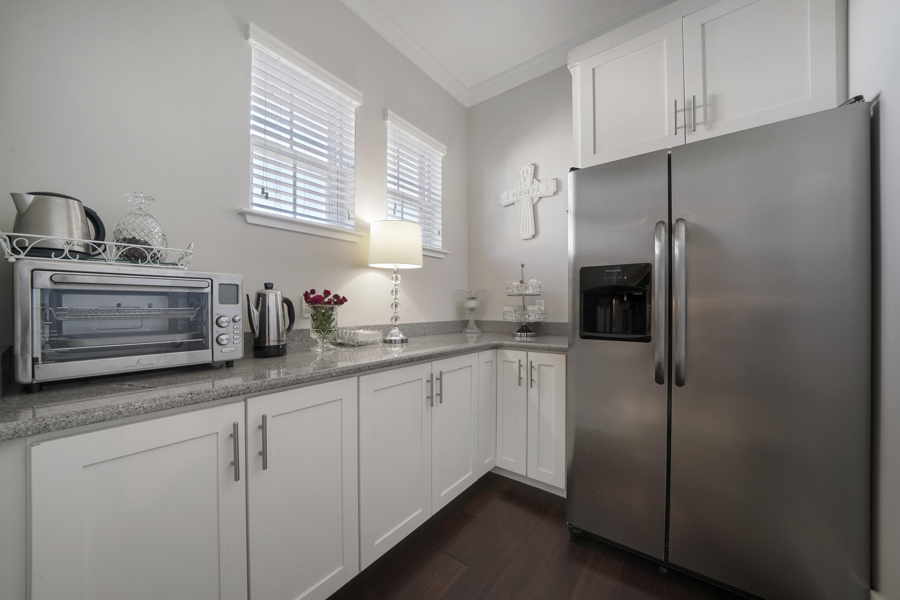 HIGHLAND PARKS - Residential