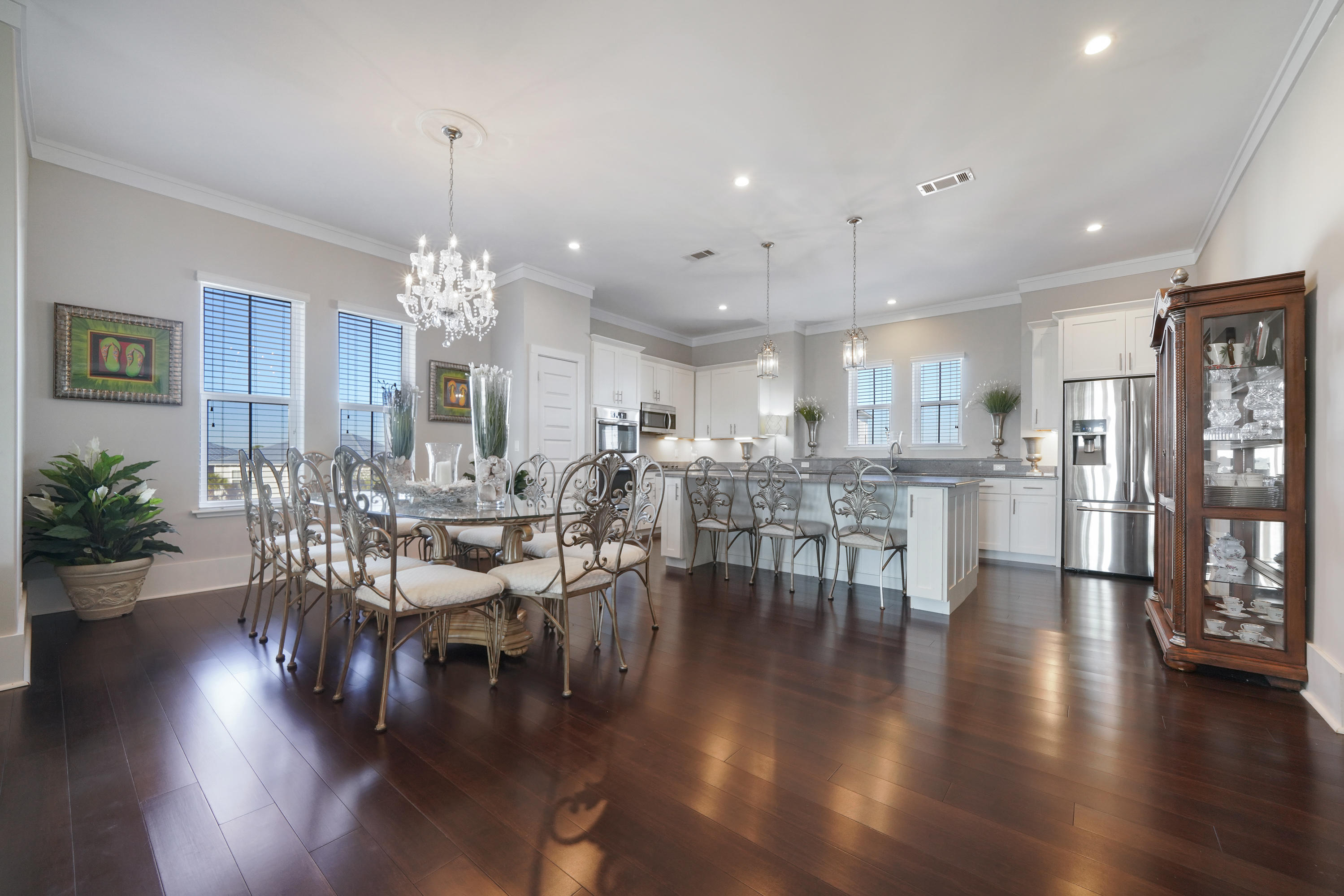 HIGHLAND PARKS - Residential