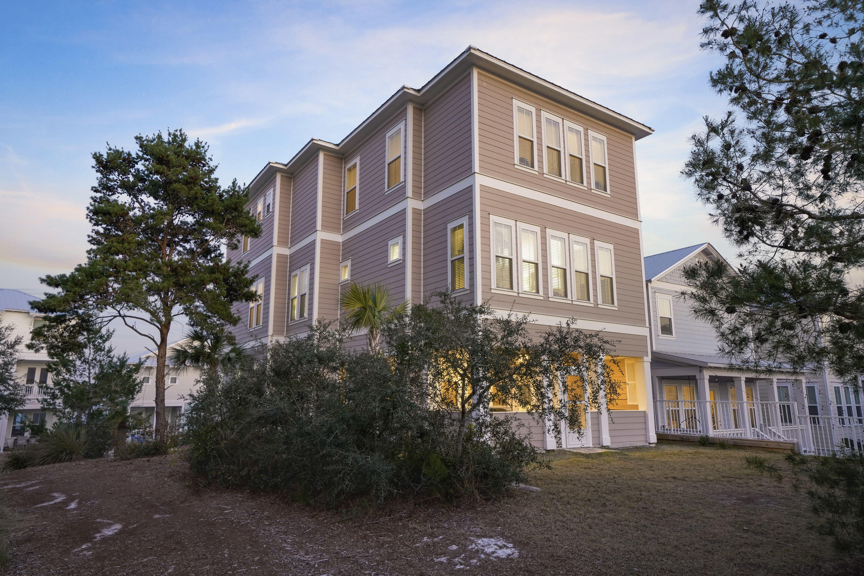 HIGHLAND PARKS - Residential