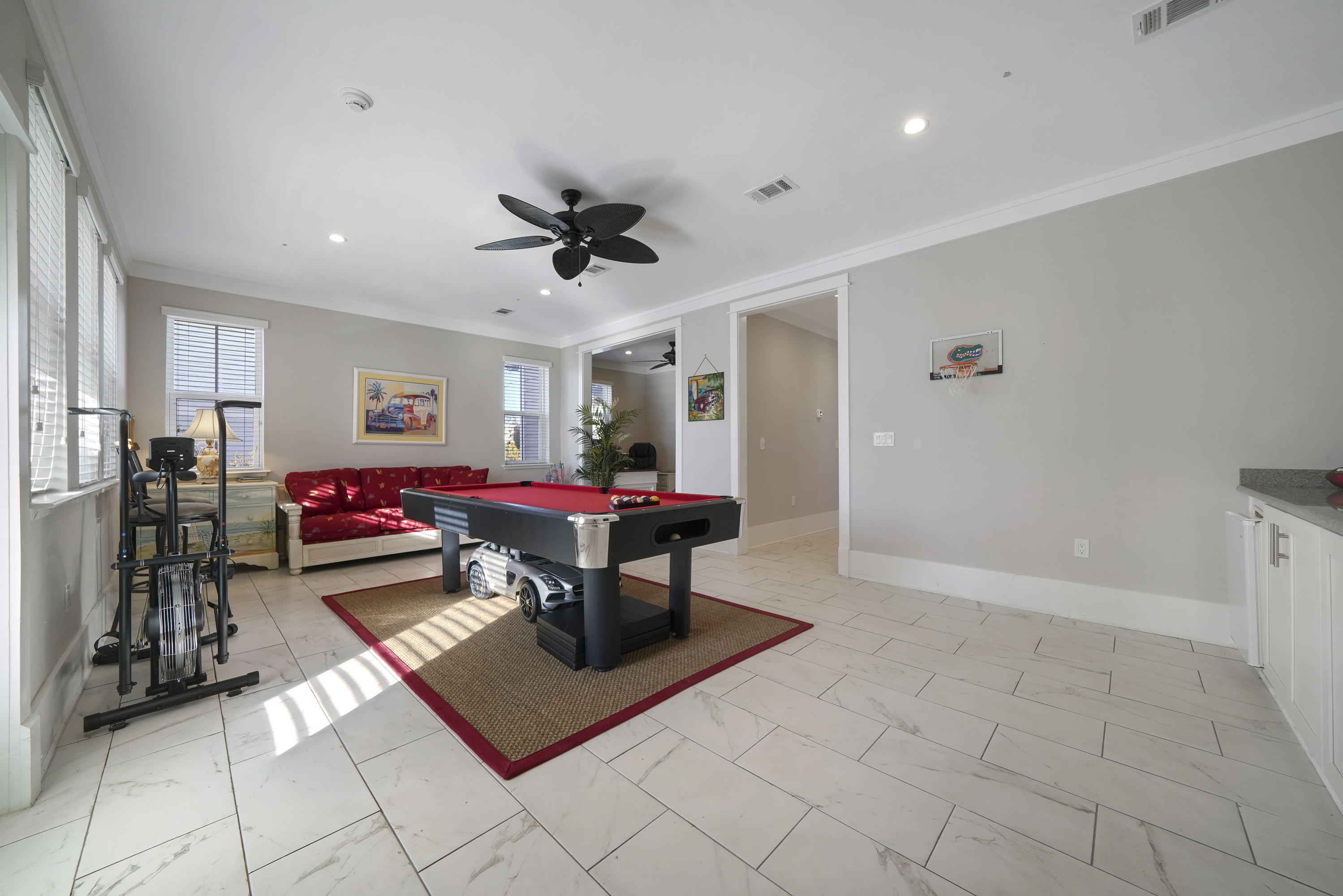 HIGHLAND PARKS - Residential