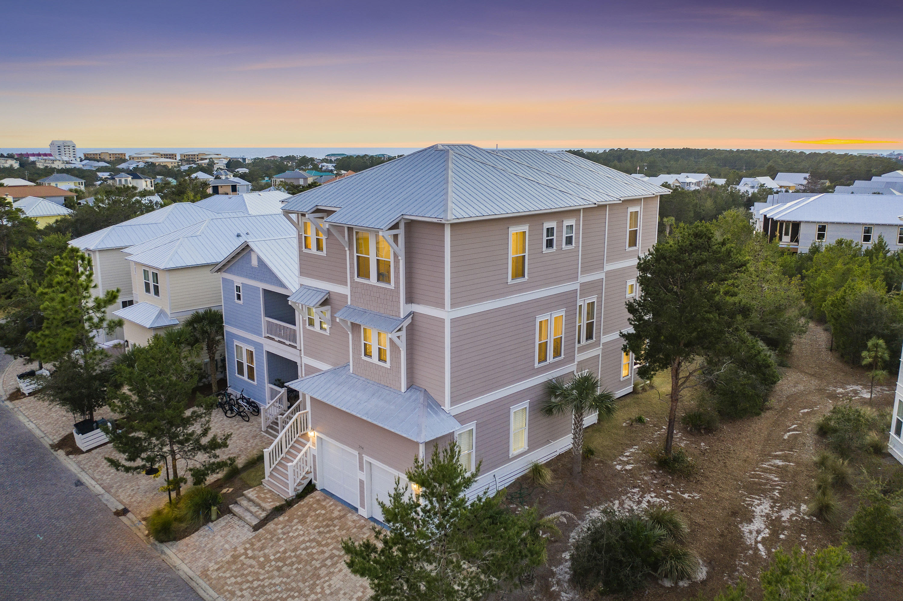 HIGHLAND PARKS - Residential