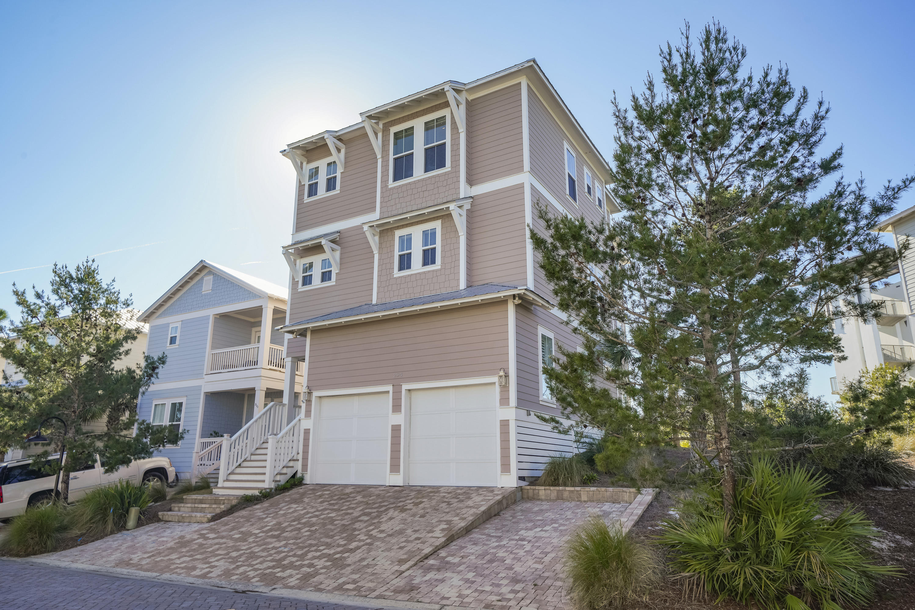 HIGHLAND PARKS - Residential