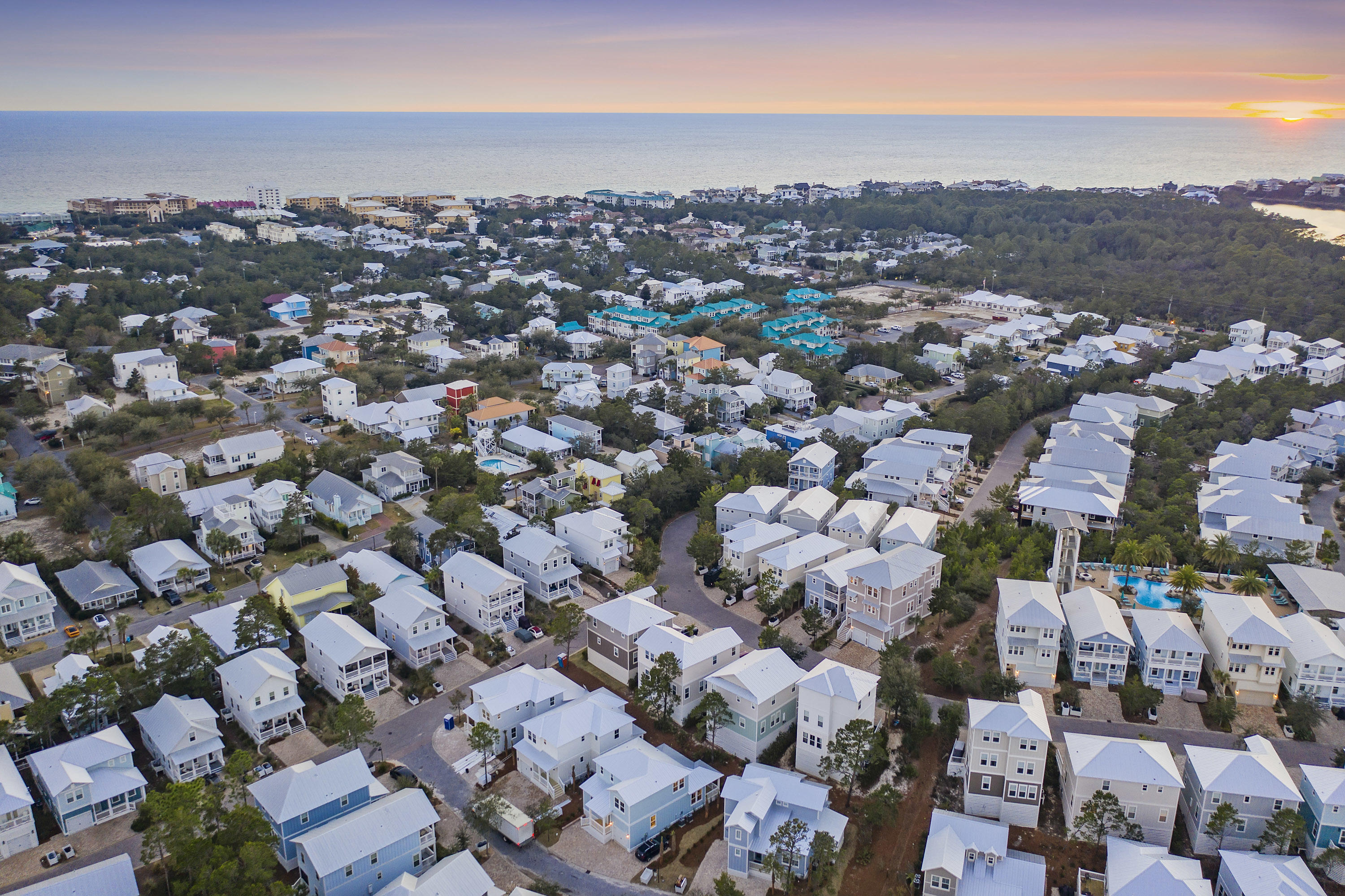 HIGHLAND PARKS - Residential