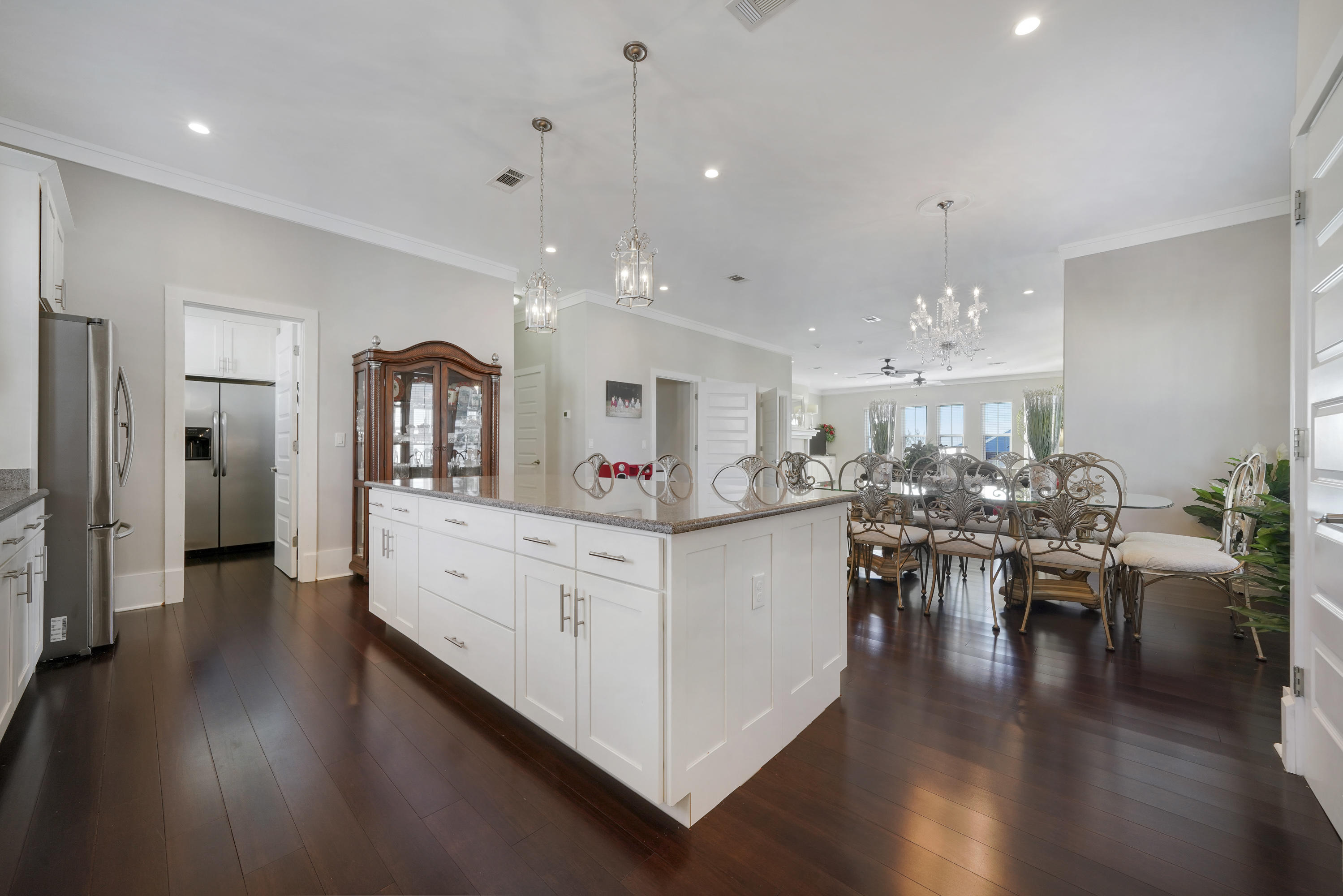 HIGHLAND PARKS - Residential