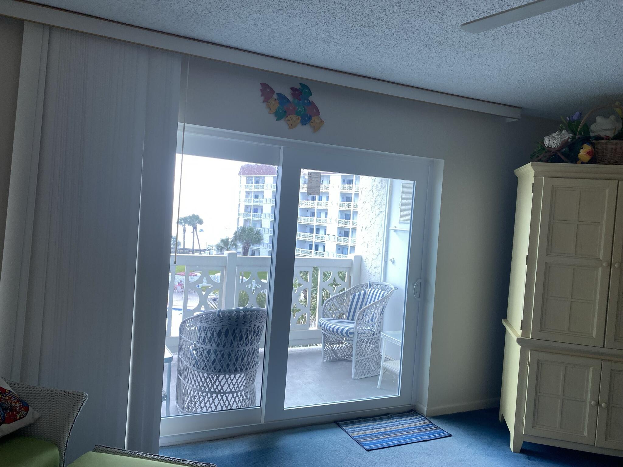 EL MATADOR CONDO - Residential