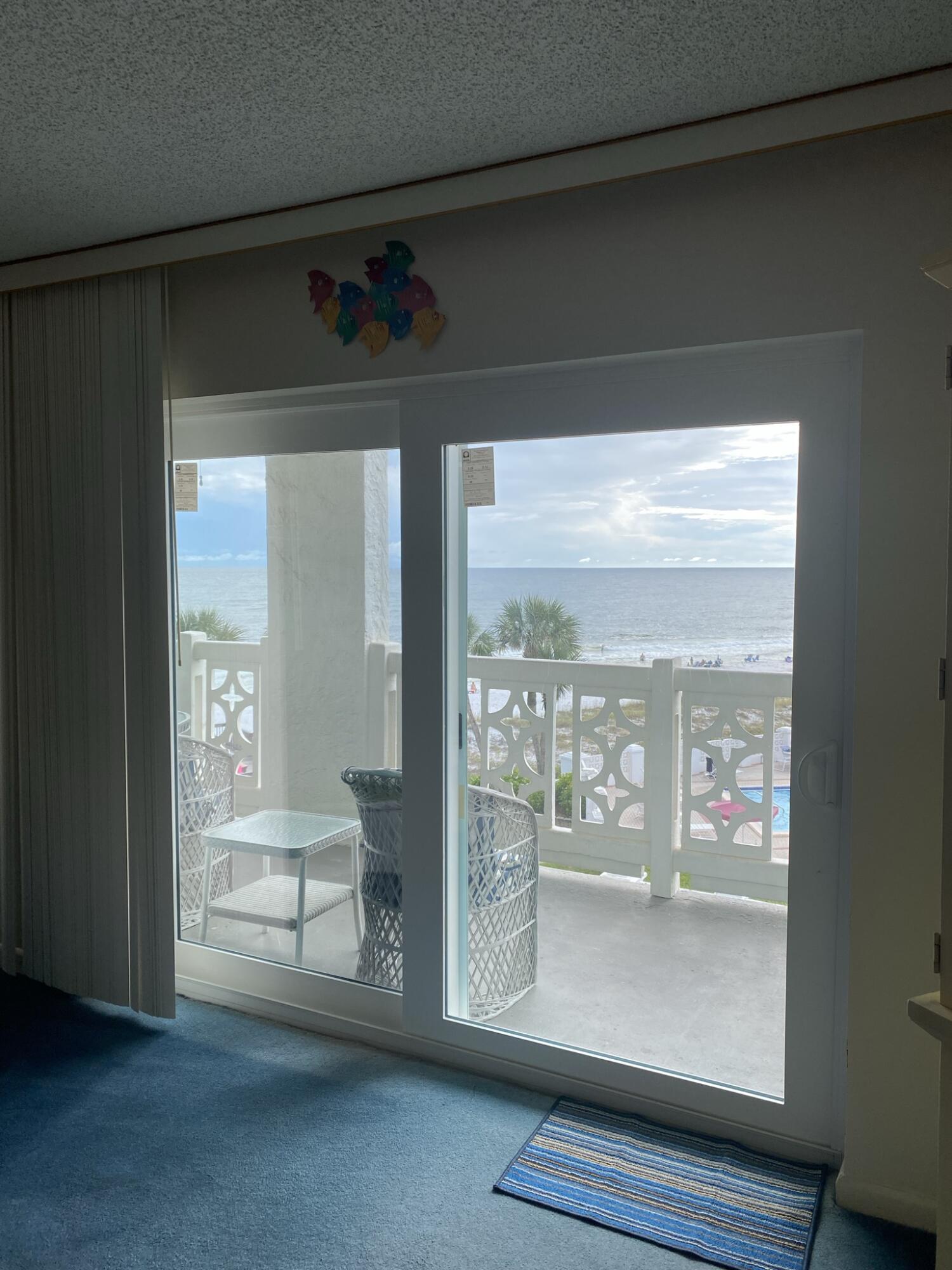 EL MATADOR CONDO - Residential