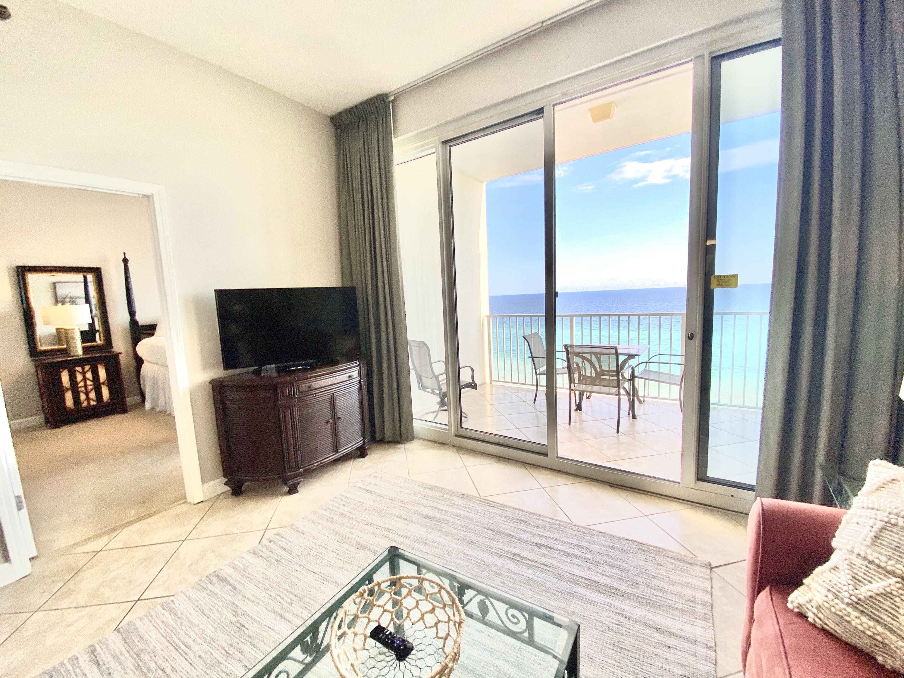 LEEWARD KEY - Residential